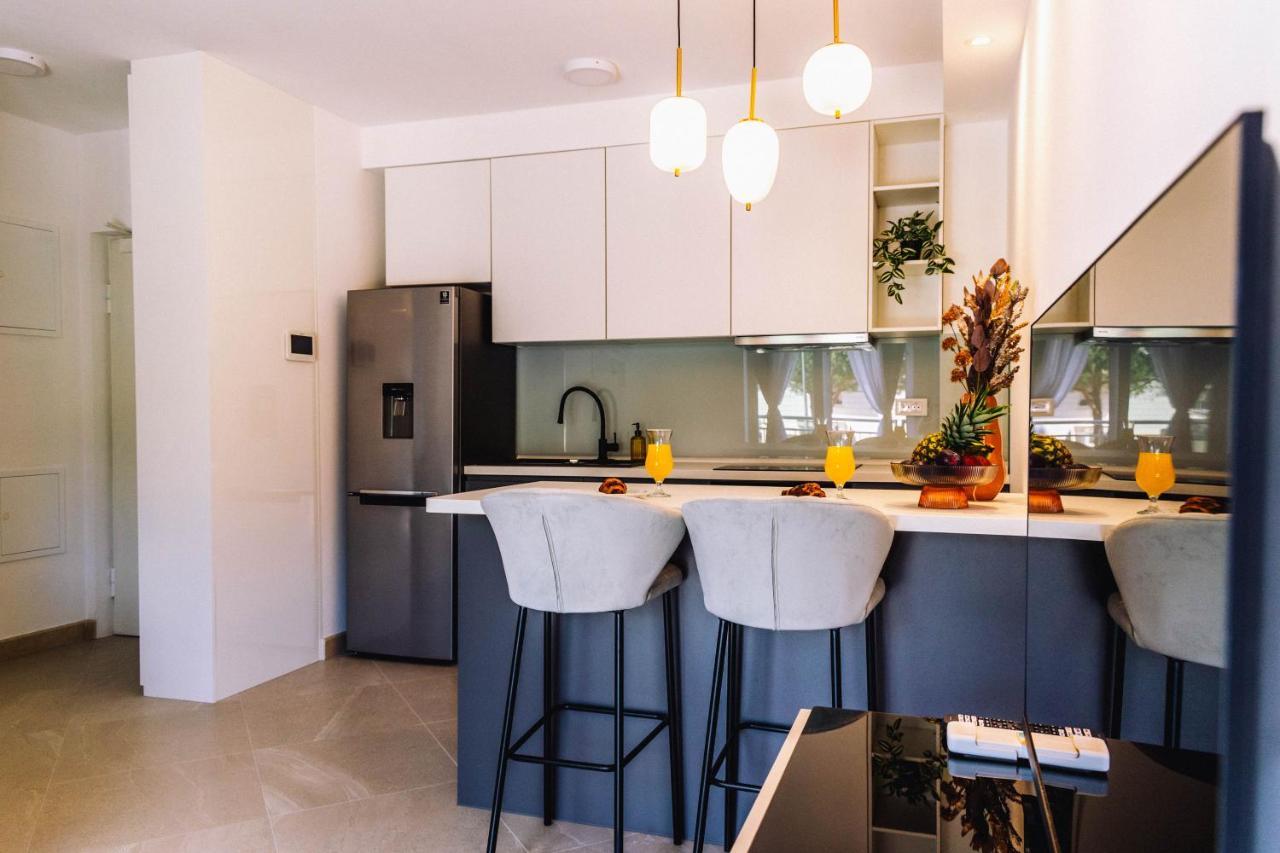 Brand New & Comfort Apartment L & L ,Free Parking + Close To Beach Dubrovnik Exterior photo